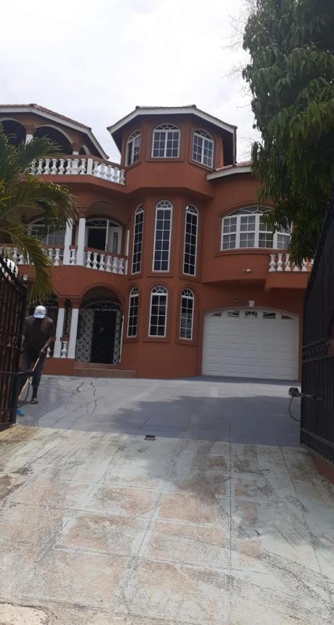 Cazwin Villas Montego Bay Eksteriør bilde