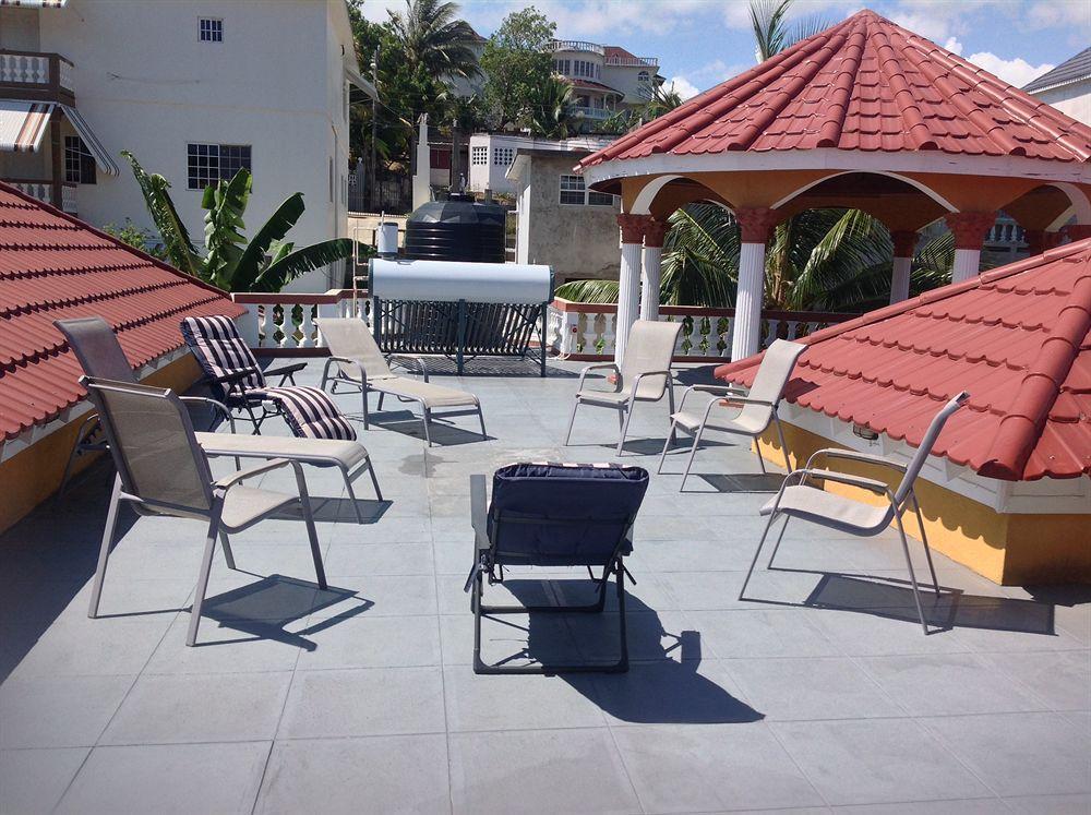 Cazwin Villas Montego Bay Eksteriør bilde