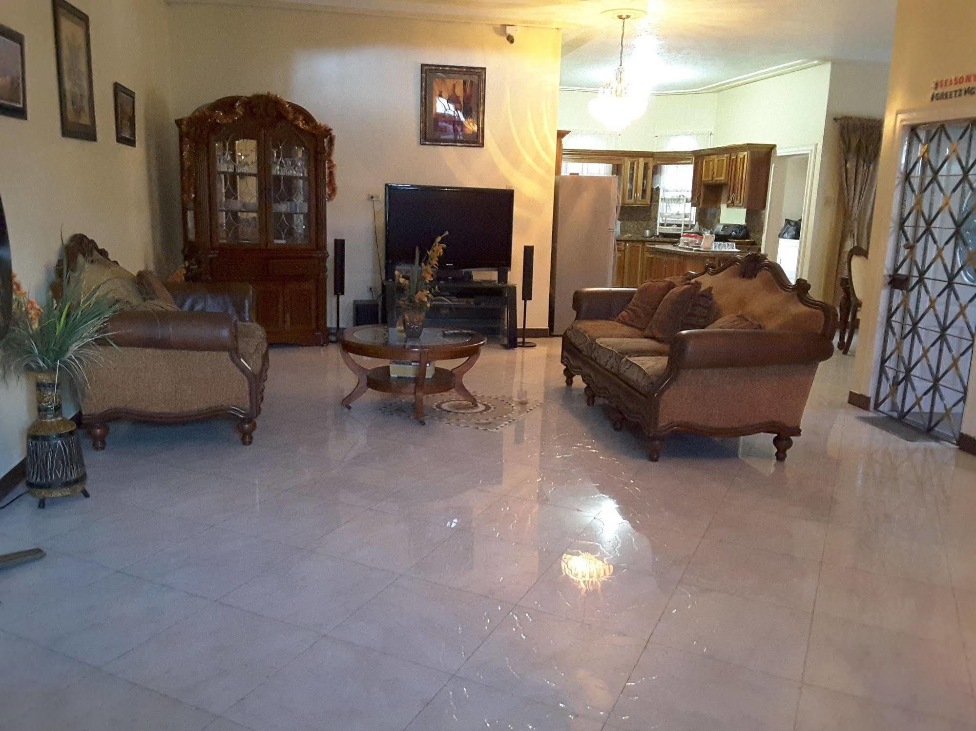 Cazwin Villas Montego Bay Eksteriør bilde