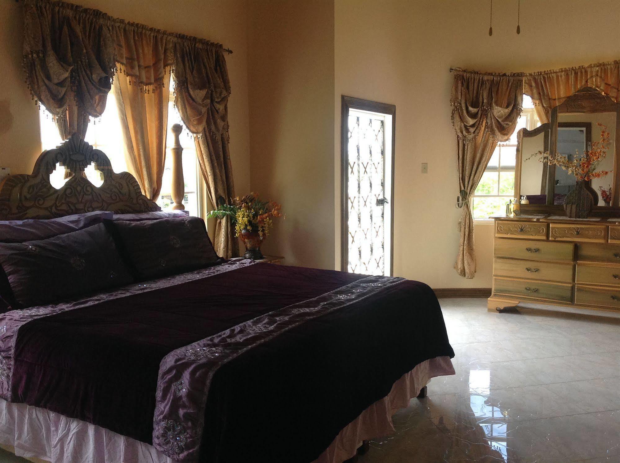 Cazwin Villas Montego Bay Eksteriør bilde